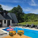 Seosko Domacinstvo Bajbut Appartamento *