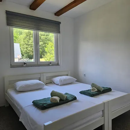 Seosko Domacinstvo Bajbut Bihać