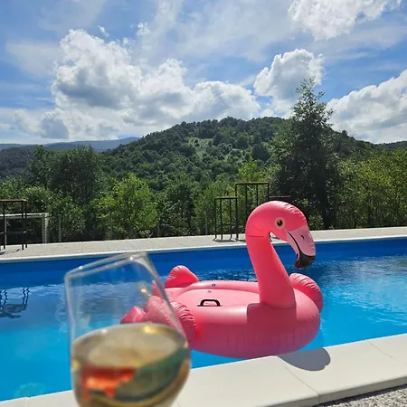 Apartament Seosko Domacinstvo Bajbut